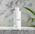 Men’s shampoo that strengthens hair and hydrates the scalp making it the best men’s shampoo for thinning hair.